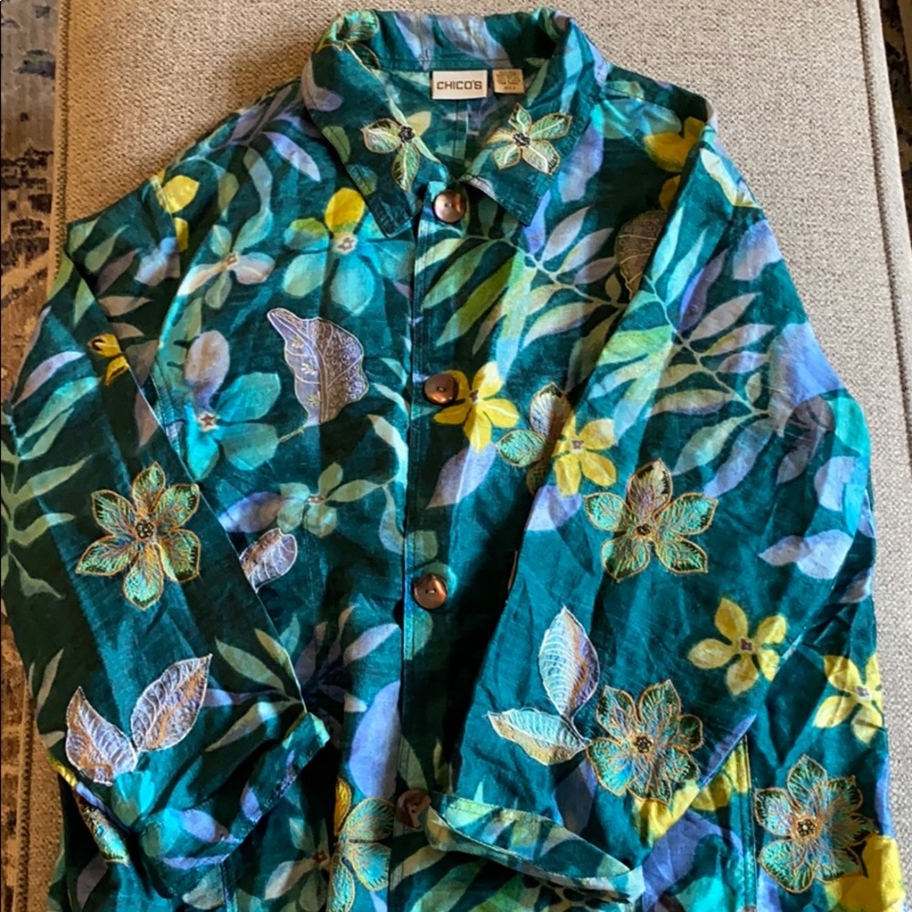 Fun floral button down blouse!